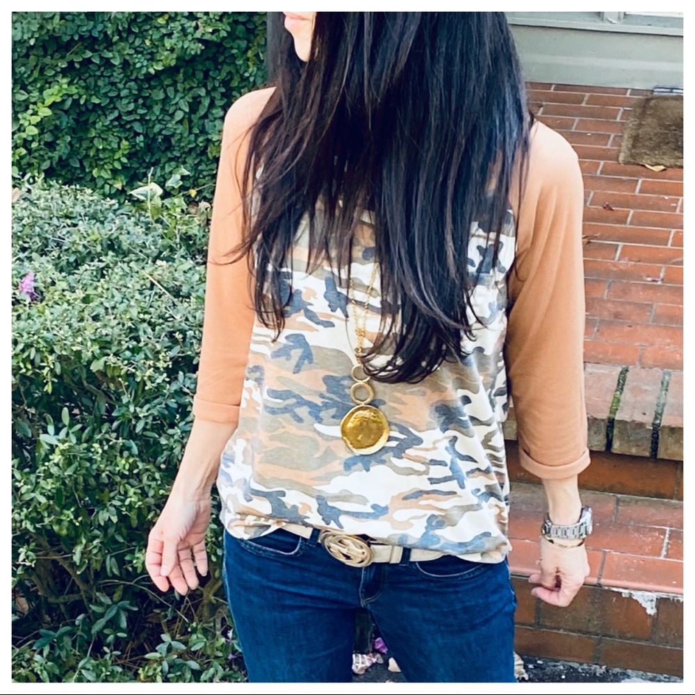 Mocha camouflage chic 3/4 sleeves top - Picture 3 of 8